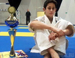 Юный брянский каратист Рамин Акперов выступит на Всероссийском турнире Рамин Акперов