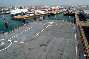 Россия нашла замену французским "Мистралям" Россия нашла замену французским "Мистралям"