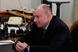 Миллиардер Потанин показал молодую жену Миллиардер Потанин показал молодую жену