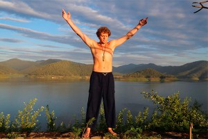 Полонского выгоняют с острова Полонского выгоняют с острова