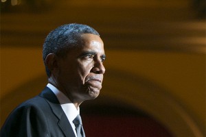 Барака Обаму приняли за официанта Барака Обаму приняли за официанта