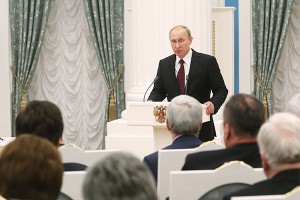 Путин объяснил вывод капитала из России Путин объяснил вывод капитала из России