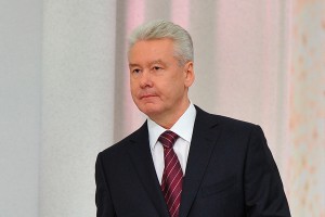 Слабый рубль ударит по Москве Слабый рубль ударит по Москве