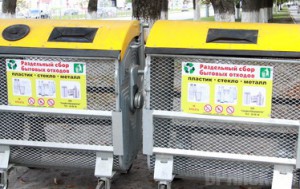 Брянцы используют евроконтейнеры не по назначению