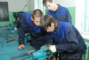 В Брянской области катастрофически не хватает рабочих рук