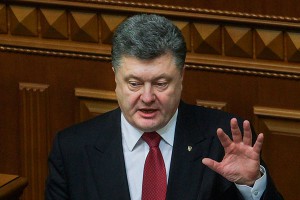 Порошенко готов ввести военное положение Порошенко готов ввести военное положение