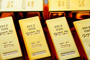 Россияне массово скупают золото Россияне массово скупают золото