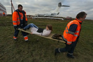 Семилетняя девочка выжила в авиакатастрофе Семилетняя девочка выжила в авиакатастрофе