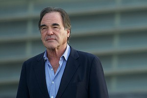 Олливер Стоун рассказал о ЦРУ и Майдане Олливер Стоун рассказал о ЦРУ и Майдане