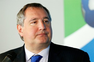 Рогозин знает секрет зеленой воды в Киеве Рогозин знает секрет зеленой воды в Киеве