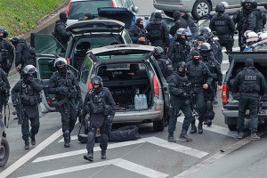 Оружие для терактов в Париже купили в Бельгии Оружие для терактов в Париже купили в Бельгии