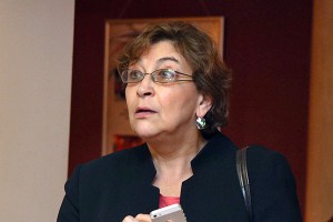 Альбац закатила истерику перед полицией Альбац закатила истерику перед полицией