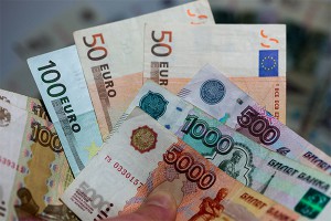 Виновных в обвале рубля установит комиссия Виновных в обвале рубля установит комиссия