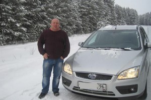 Полицейский спас девочку за секунду до ДТП Полицейский спас девочку за секунду до ДТП