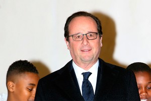 Теракт во Франции принес Олланду популярность Теракт во Франции принес Олланду популярность