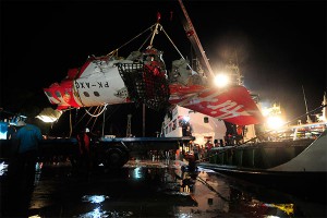 Индонезия засекретила катастрофу AirAsia Индонезия засекретила катастрофу AirAsia