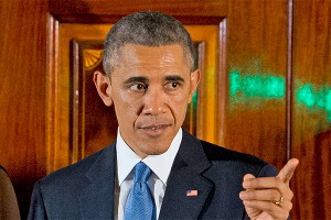 Индусы одарят Обаму тапочками с Вашингтоном Индусы одарят Обаму тапочками с Вашингтоном