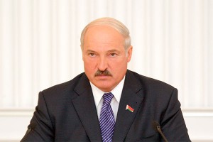 Лукашенко пошутил о претензиях к России Лукашенко пошутил о претензиях к России