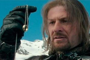 Школьник грозил другу кольцом всевластия Школьник грозил другу кольцом всевластия