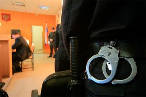 Боксера подозревают в истязании женщины Боксера подозревают в истязании женщины