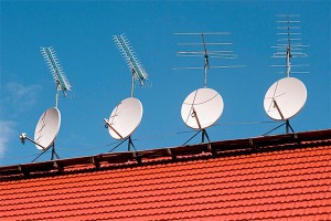 Сбой спутника лишил россиян телевидения Сбой спутника лишил россиян телевидения