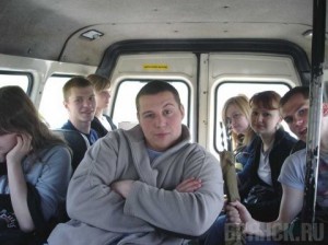 Автоинспекторы предложили студентам шпионить за маршрутчиками