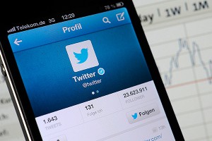 Twitter обвинили в нарушении закона Twitter обвинили в нарушении закона