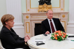 Путин и Меркель пили кофе ведрами Путин и Меркель пили кофе ведрами