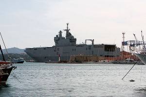 Париж отказался решать проблему "Мистралей" Париж отказался решать проблему "Мистралей"