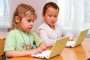 В школах вводят уроки кибербезопасности В школах вводят уроки кибербезопасности