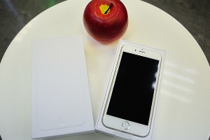 iPhone научится говорить по-русски в iOS 9 iPhone научится говорить по-русски в iOS 9