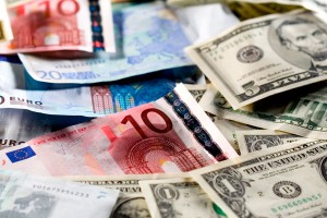 Просрочка по валютным кредитам бьет рекорды Просрочка по валютным кредитам бьет рекорды