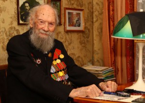 Возле парка А. К. Толстого может появиться портрет его создателя Валентин Динабургский