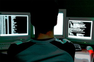 Спецслужбы США заплатили за хакеров $20 млн Спецслужбы США заплатили за хакеров $20 млн