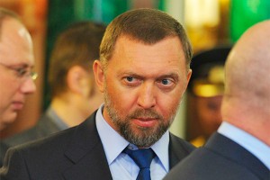 Олегу Дерипаске урезали зарплату Олегу Дерипаске урезали зарплату