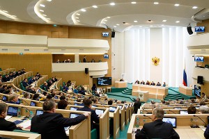 Сенаторы стали экономить на своей зарплате Сенаторы стали экономить на своей зарплате