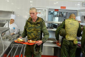 Солдат накормят за отпечатки пальцев Солдат накормят за отпечатки пальцев