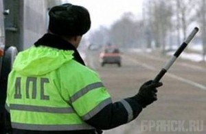 В двух районах Брянска пройдут сплошные проверки машин