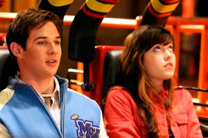 Падение с 97-метрового аттракциона (видео) Падение с 97-метрового аттракциона (видео)