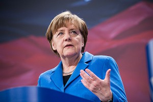 Меркель призвала к диалогу с Россией Меркель призвала к диалогу с Россией