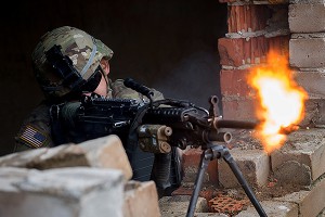 Мир стоит перед проблемой сдерживания США Мир стоит перед проблемой сдерживания США