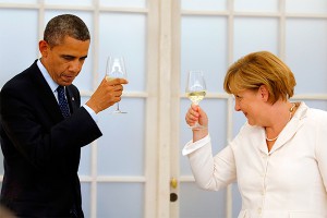 Меркель спасла Украину от оружия из США Меркель спасла Украину от оружия из США