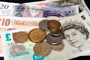 Миллиардеры спрятали деньги в Англии Миллиардеры спрятали деньги в Англии