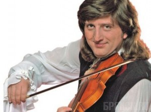 Вардан Маркос приглашает брянцев на «Парад страстей» Вардан Маркос