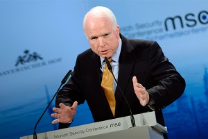 Маккейн набросился на главу МИДа Германии Маккейн набросился на главу МИДа Германии