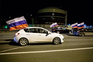 Год возвращения Крыма отметили автопробегом Год возвращения Крыма отметили автопробегом