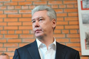 Собянин пустит чиновников Москвы "под нож" Собянин пустит чиновников Москвы "под нож"