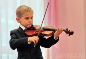 Юные скрипачи и виолончелисты покажут свое мастерство