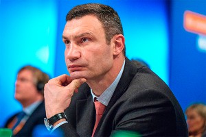 Кличко наплевал на закон о люстрации Кличко наплевал на закон о люстрации