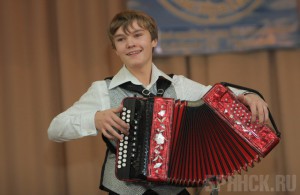 Брянские певцы и танцоры готовятся к «победному» конкурсу Павел Фомин. Фото: rosniva.ru